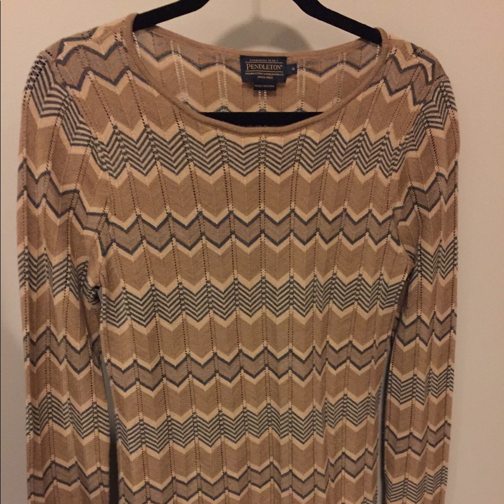 Pendleton 100% Merino Wool Sewater.